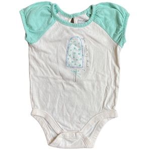 GAP baby onesie - size 6-12 months